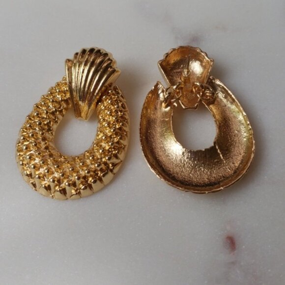 New Big Gold Geometric Tropic Drop Earrings - Picture 4 of 6